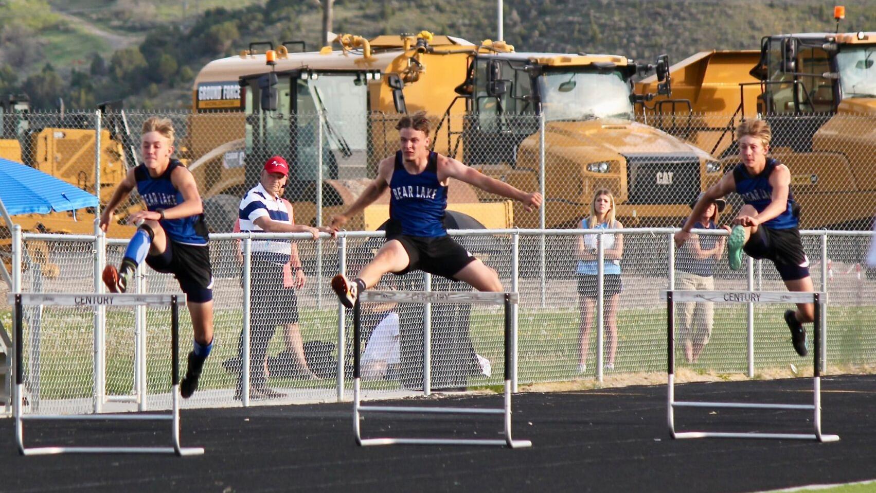 Bear Lake track and field team shines at districts, sending 12 athletes to state